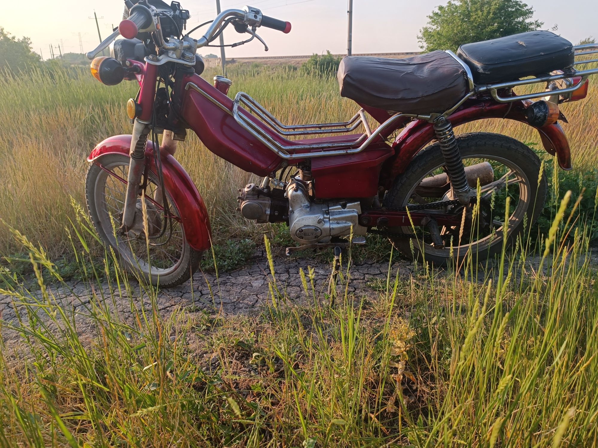 Продам мопед Дельта 72