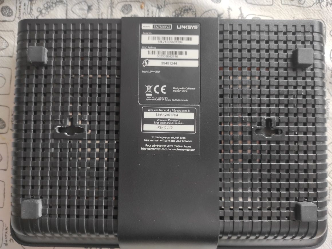 Dwuzakresowy router Wi-Fi 5MAX-STREAM®(EA7500) LINKSYS 2xUSB