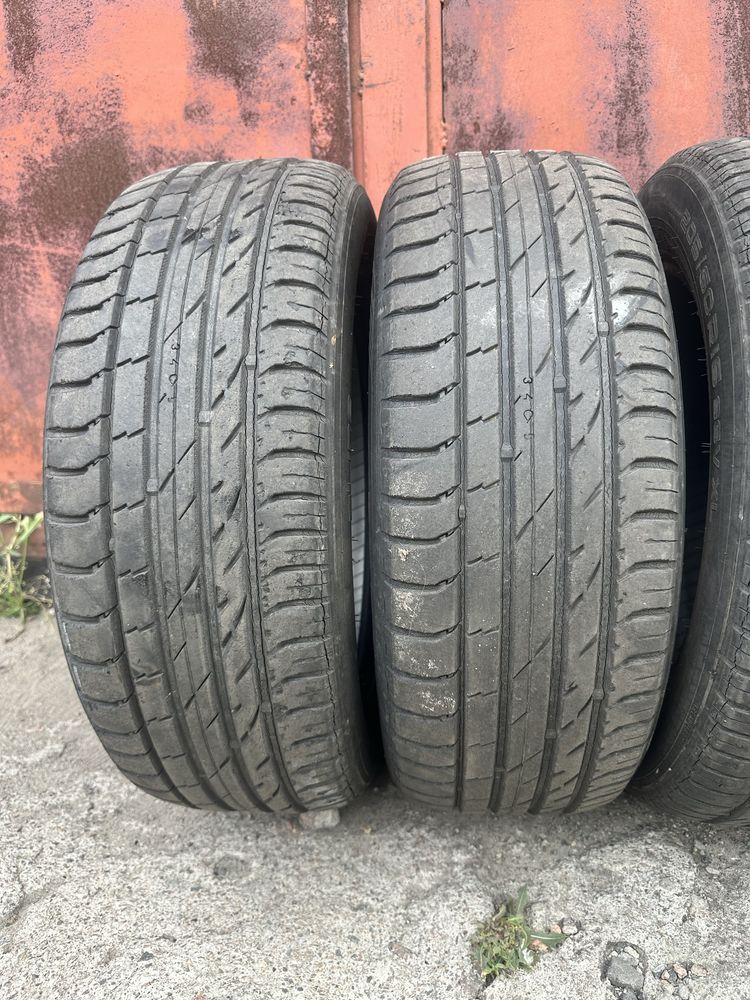 Nokian line 205 60 16 літня гума комплект
