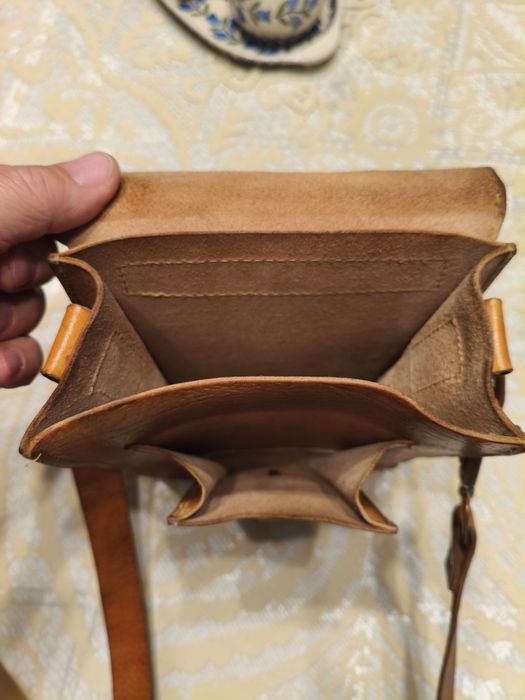 Ładna listonoszka - skóra.