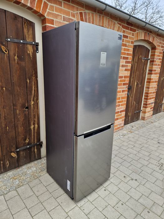 Lodowka Samsung NoFrost z gwarancij mozliwe transport
