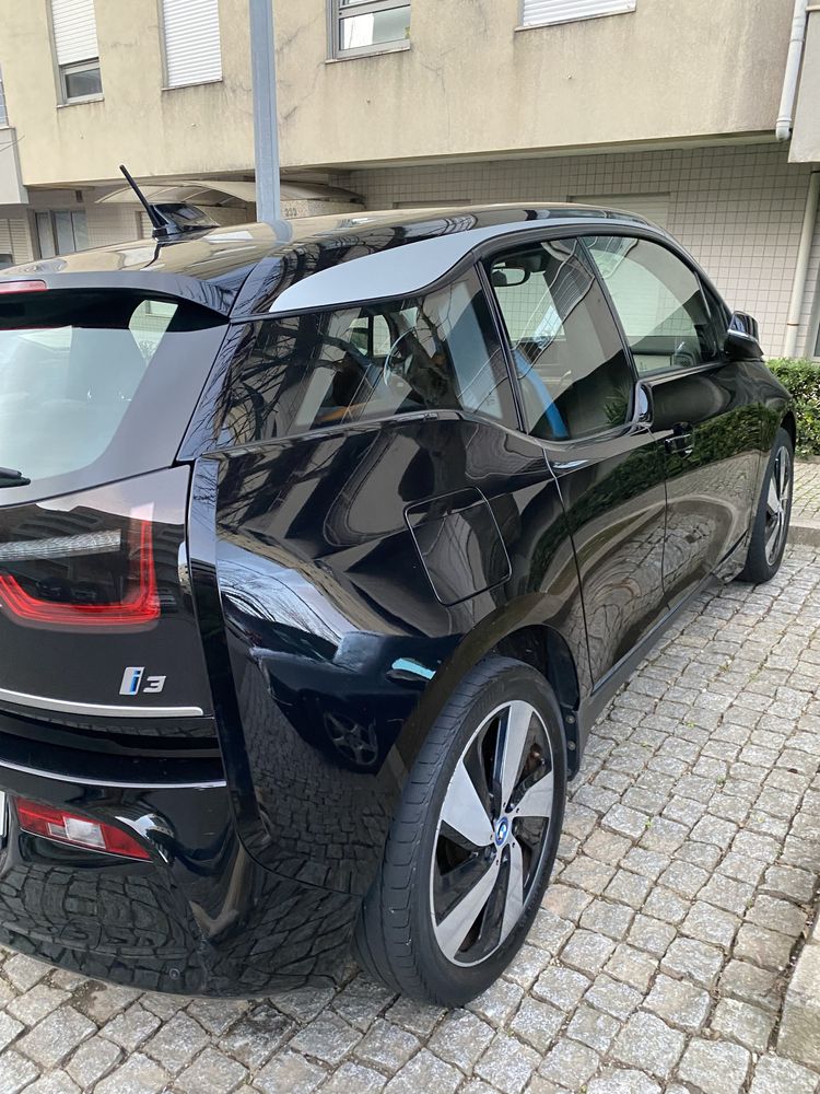 BMW i3 electrico de 5 lugares