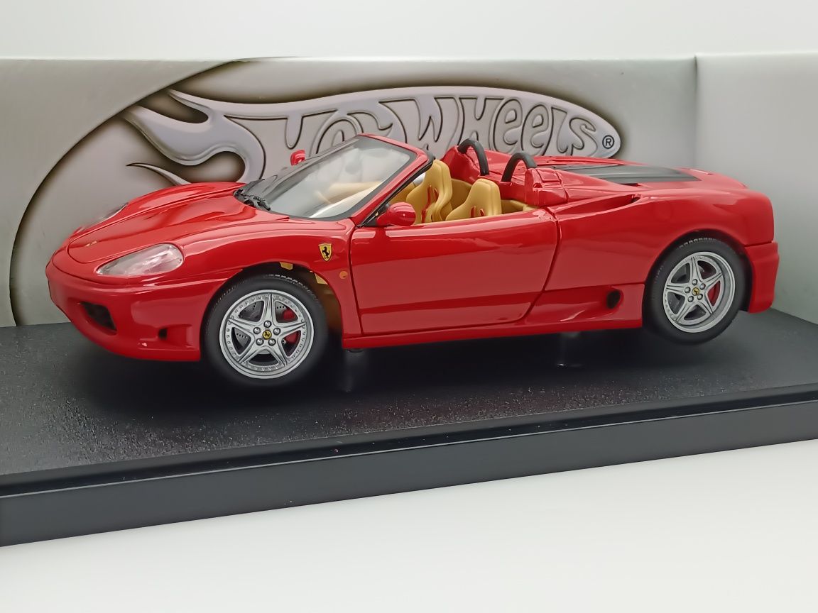 Ferrari 360 Spider 1:18 hot wheels