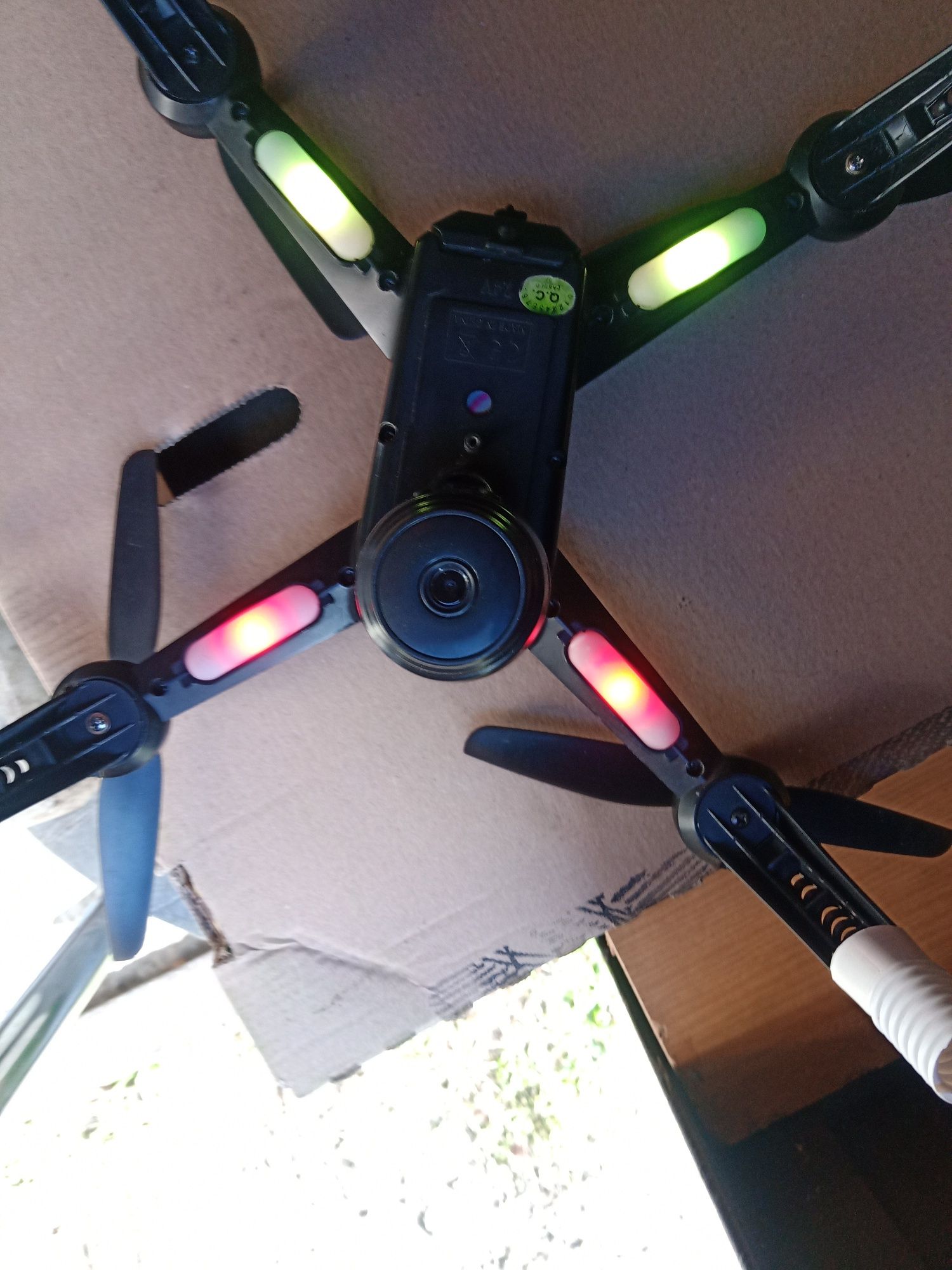 Dron MJX Bugs B5W z GPS-em sprawny kam FHD siln.bezszczotkowe.