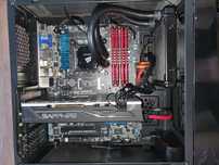 Komputer stacjonarny i7