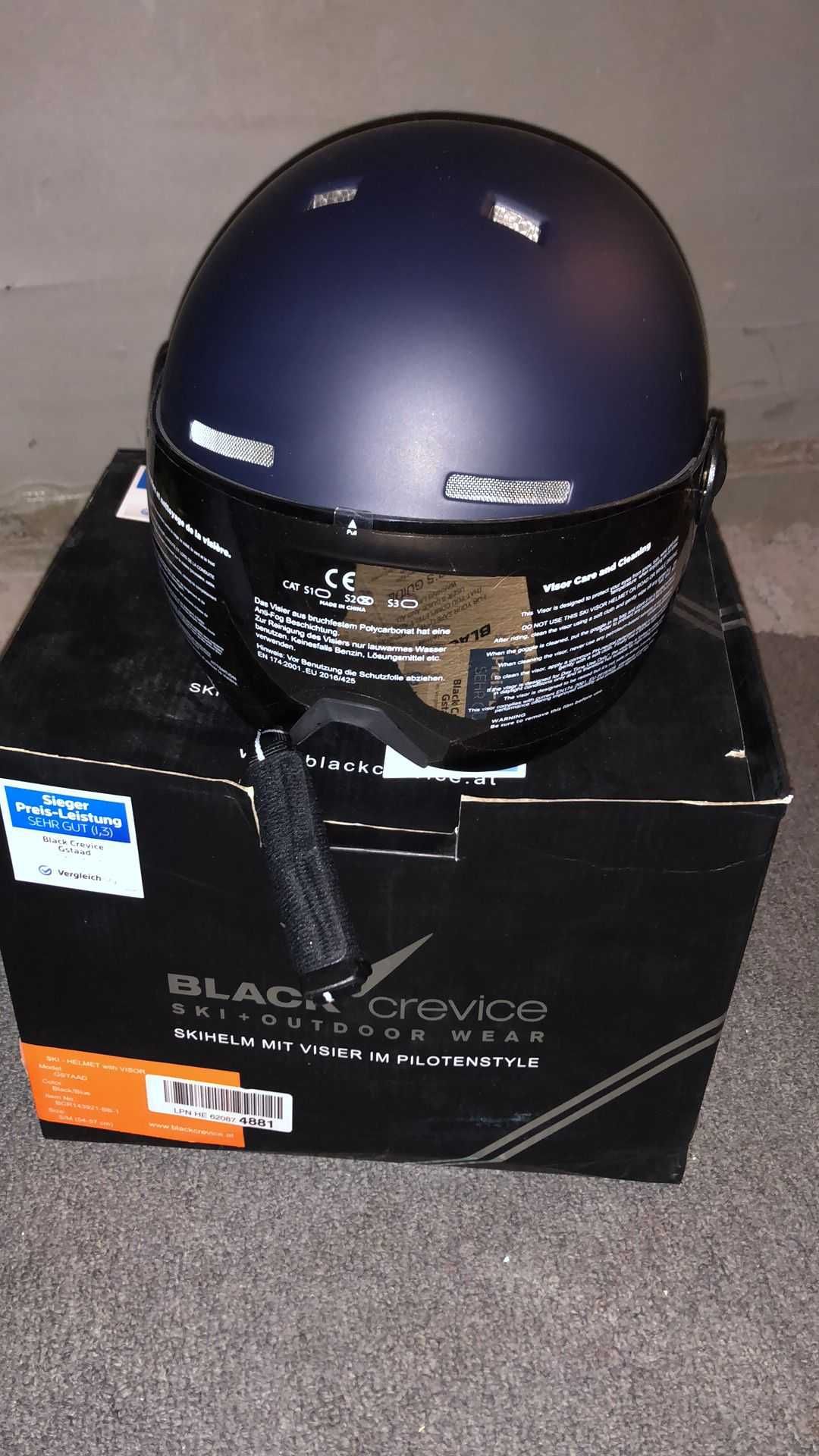 Kask narciarski Black Crevice Solden, matt navy/white carbon, 51-54cm.