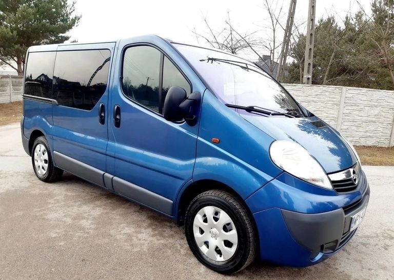 Opel vivaro 2,5L1H1