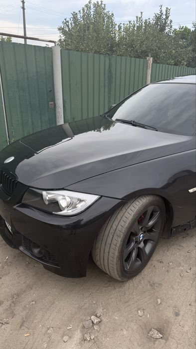 BMW 3 E90 2006 року випуску