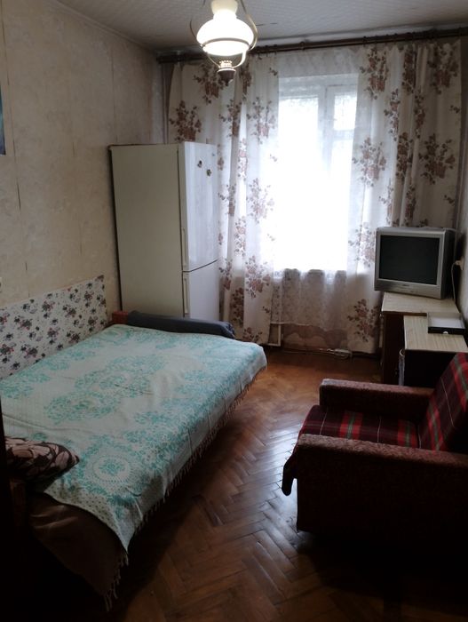 Оренда кімнати для дівчини