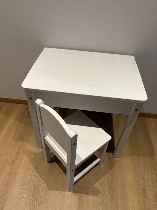 Sundvik ikea, biurko sundvik i krzesełko sundvik