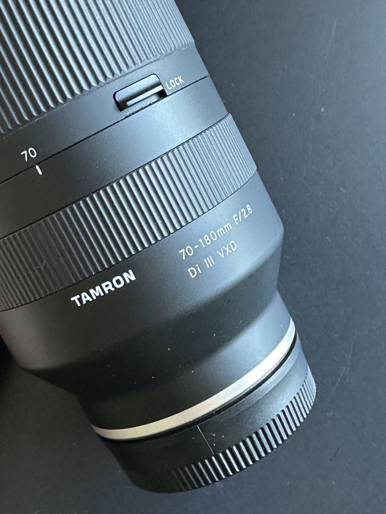 Tamron 70-180mm f/2.8 Di III VXD Sony E