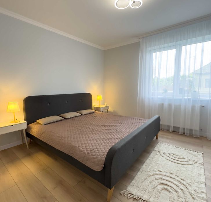 Продається  новий будинок-американка р-он Краснодонців