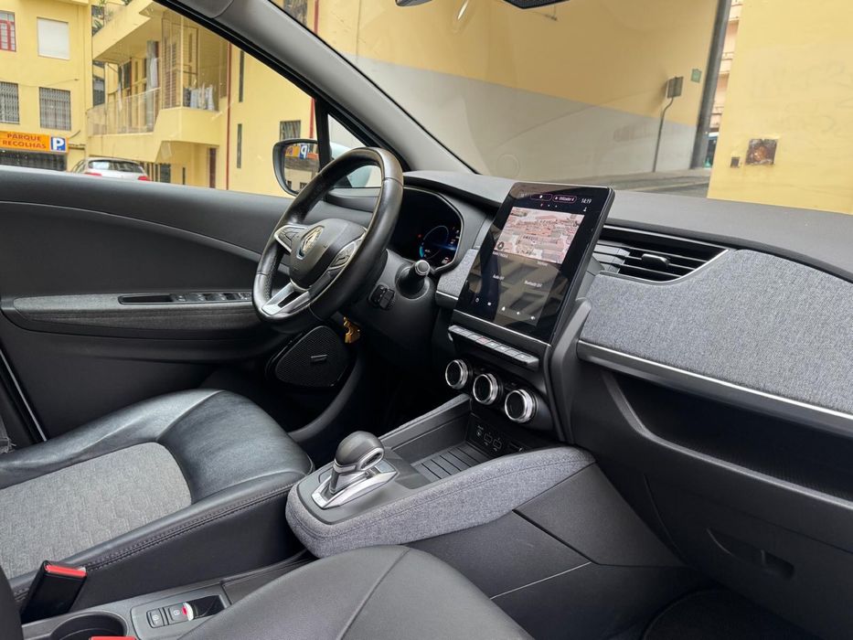 Renault Zoe r135 com 300km autonomia