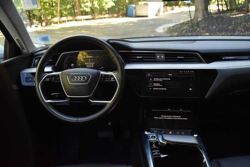 2021 Audi e-tron