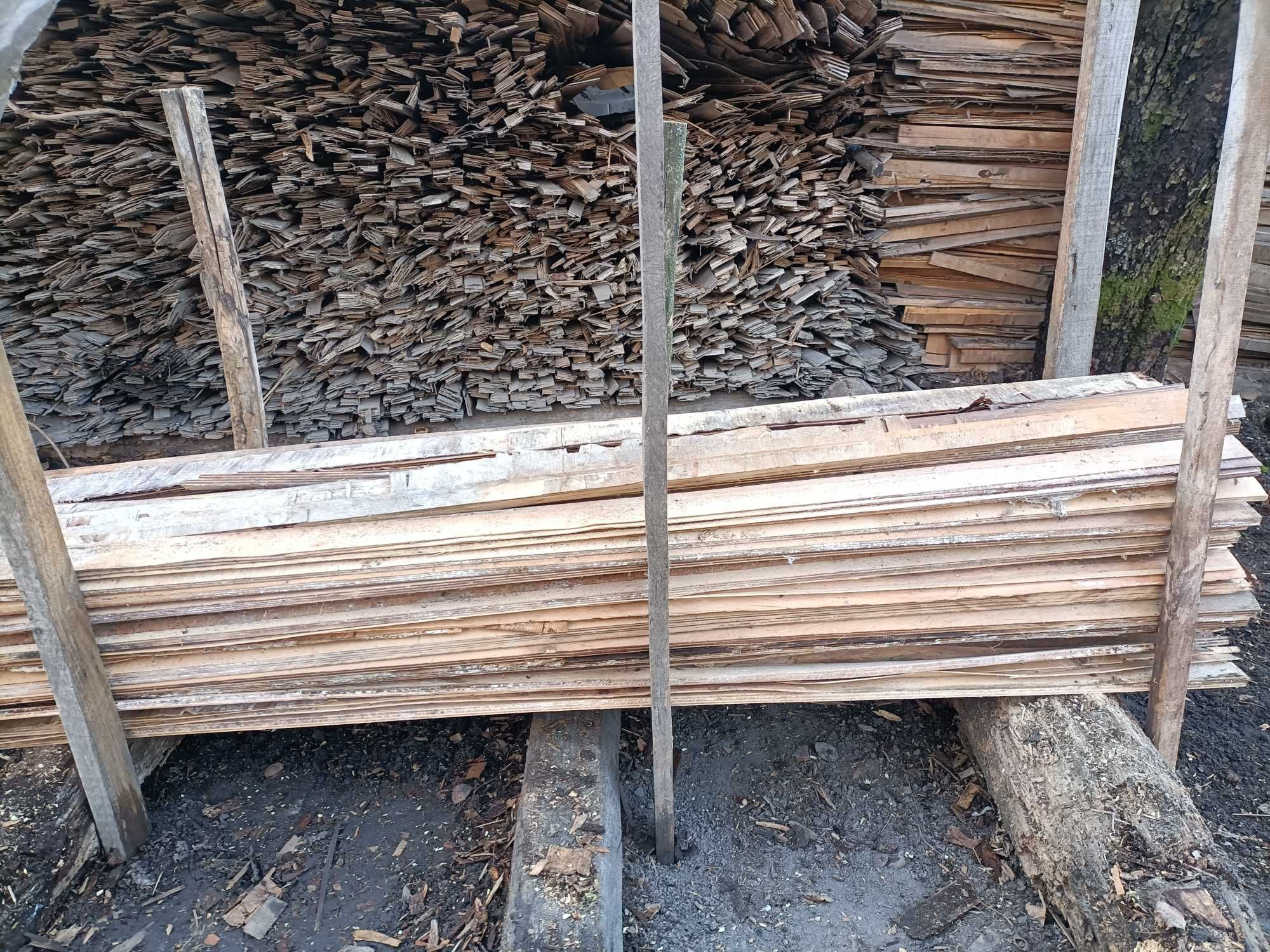 Продам обрізки фанери на дрова