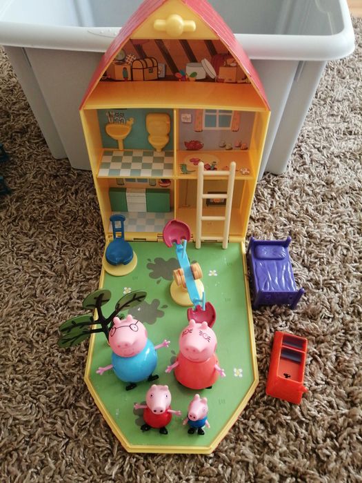 Składany domek Świnki Peppy i akcesoria