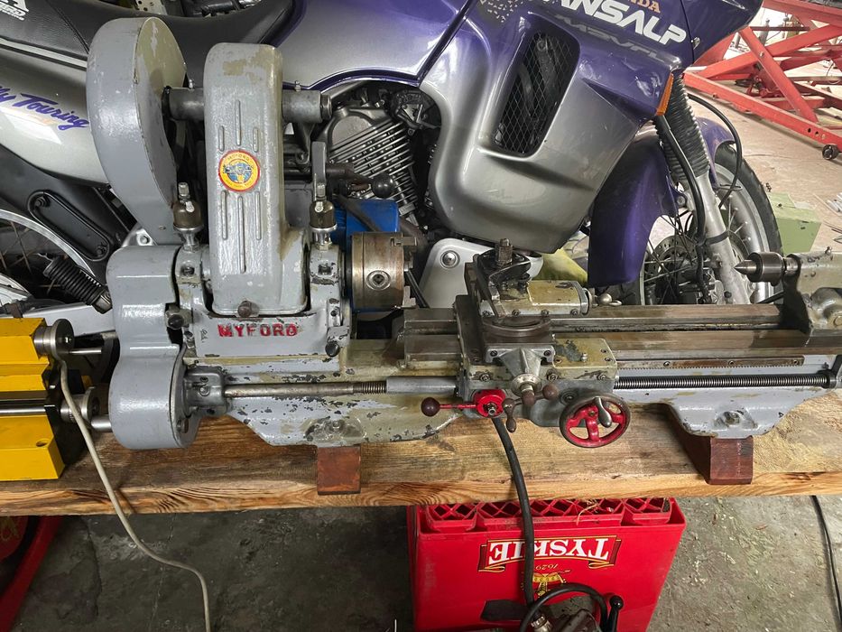 tokarka do metalu myford