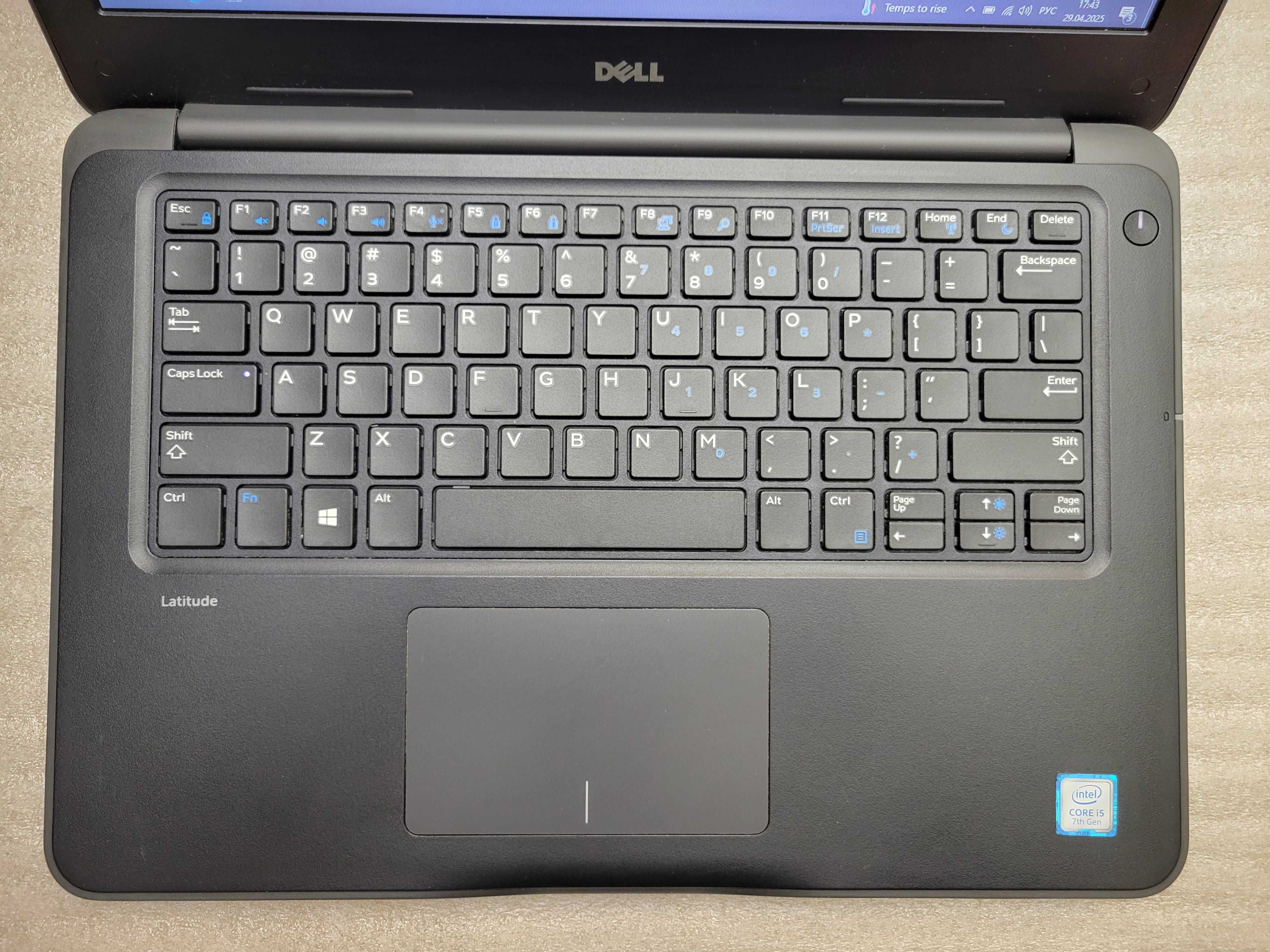 Ноутбук Dell Latitude 3380 i5-7200U SSD 256Gb 8GB DDR4 13.3" HD+