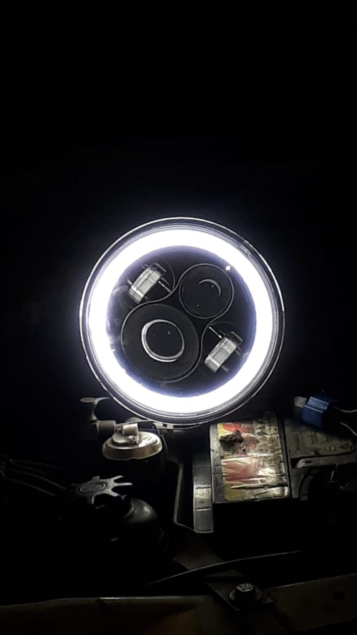 Światła lampy reflektory LED Angel Eyes do Jeep Wrangler JK TJ CJ