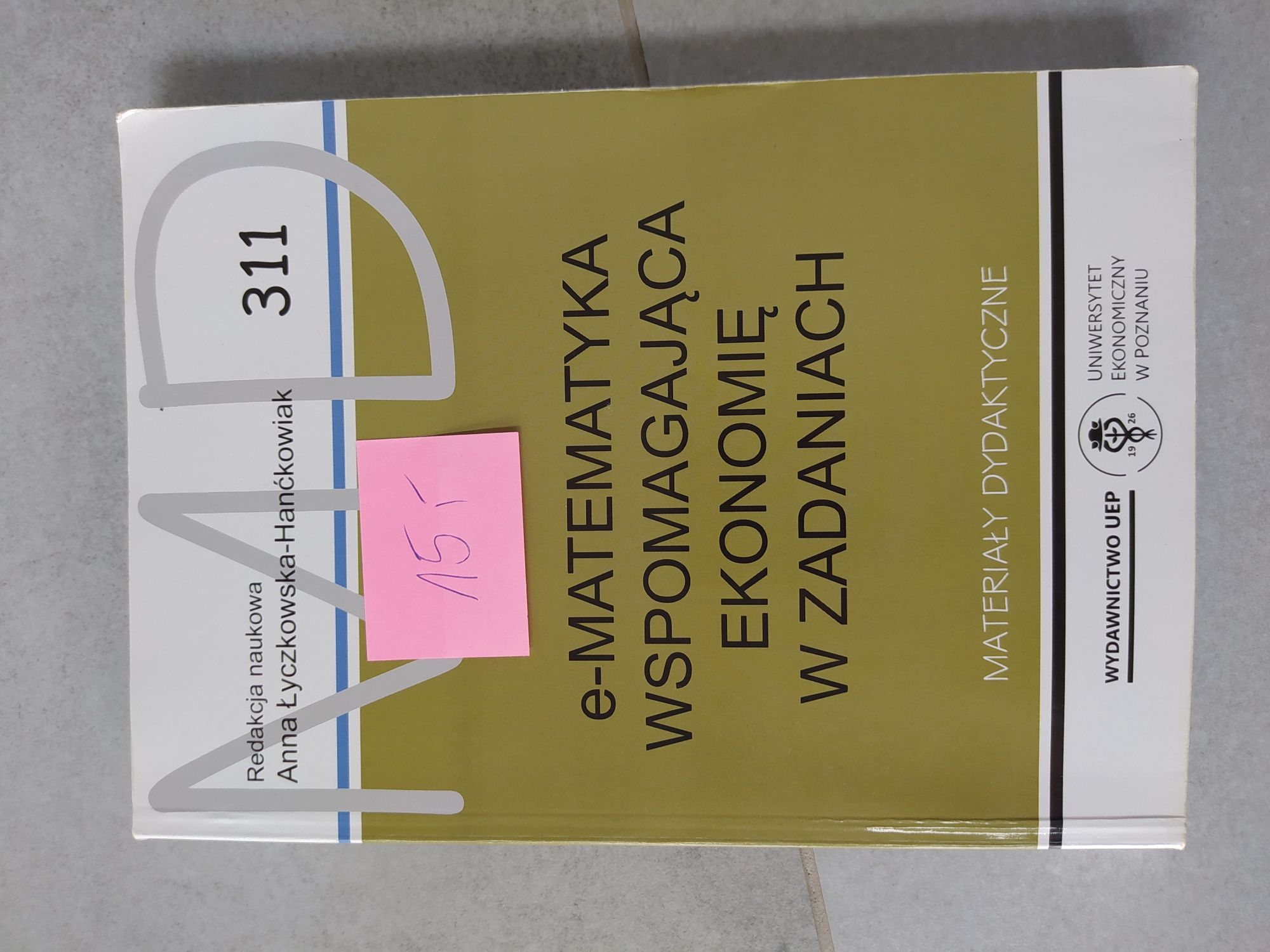 e-Matematyka wspomagajaca ekonomię w zadaniach