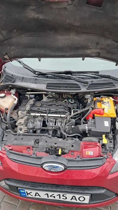 Ford Fiesta 1,6 автомат