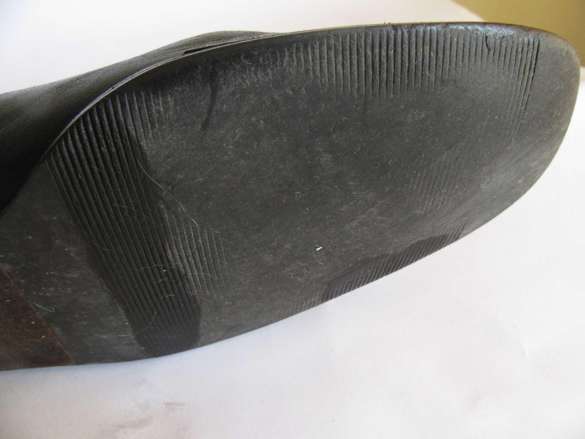 buty zimowe 100% skóra również w środku cena nowych to ponad 700 zł