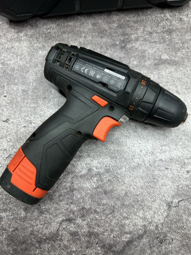 Шуруповерт Dnipro m CD12CX