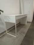 Biurko IKEA MICKE dla dziecka