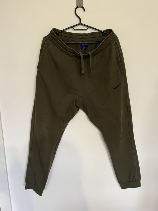 Spodnie dresowe nike