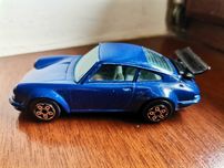 Bburago 1:43 Porsche 911 model z lat 90