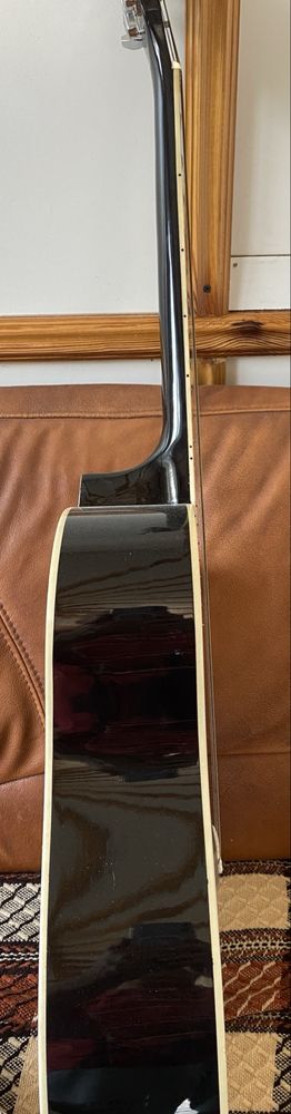 Gitara akustyczna