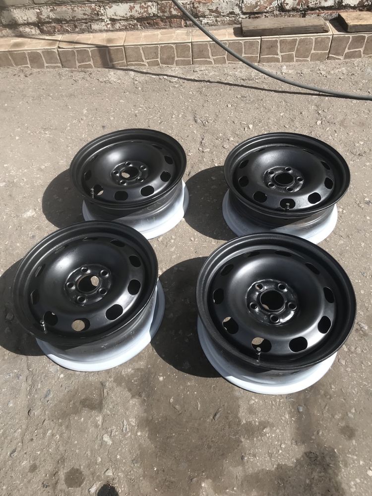 Продам диски R 14 разболтовка 5 на 100