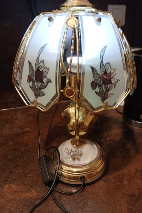 Lampa   z zegarkiem