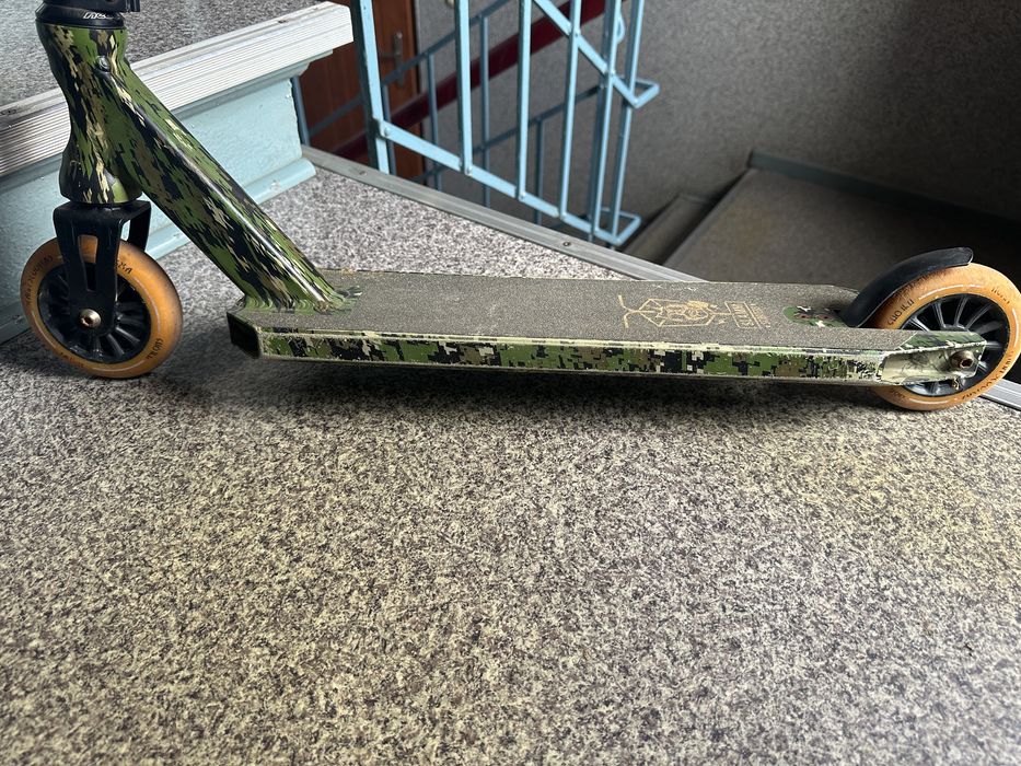 Hulajnoga firmy neco slamm scoter