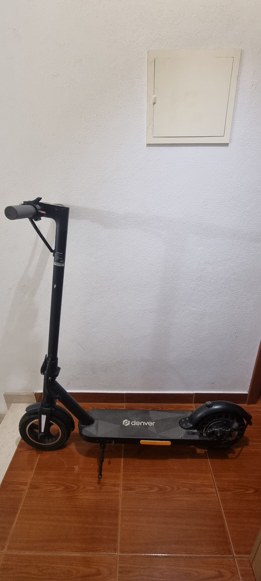 Vende-se 2 Trotinetes Denver