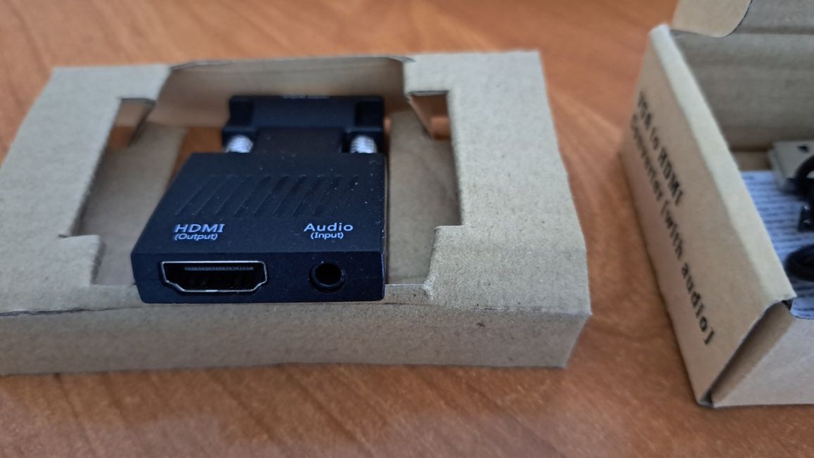 NOWY Adapter Converter VGA-HDMI z audio,FHD/komputer,monitor/OKAZJA
