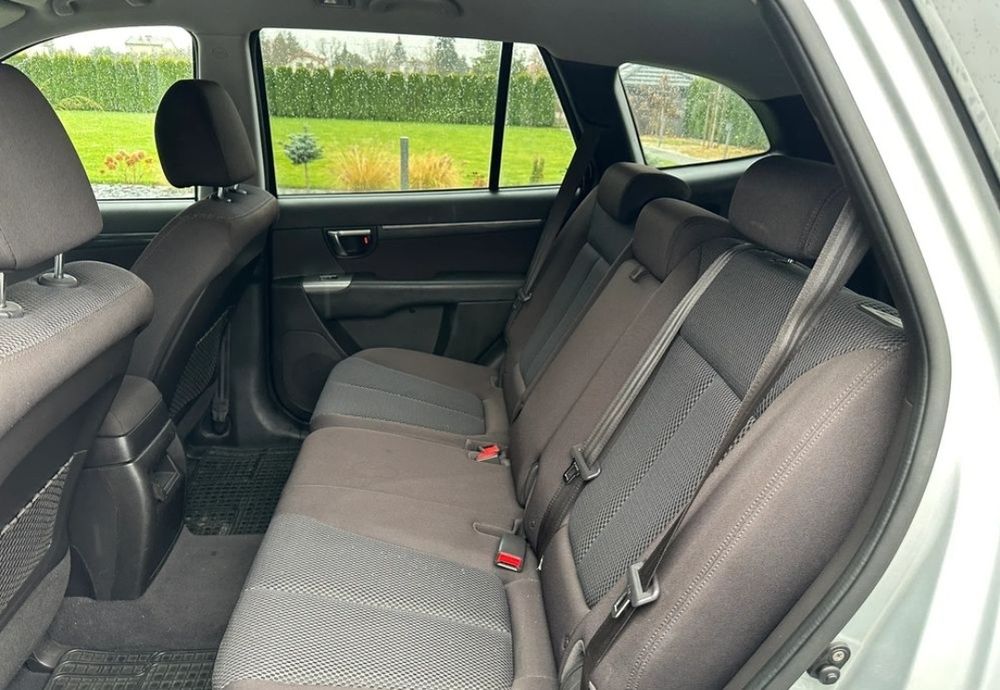 Продам Hyundai Santa Fe у хорошому стані