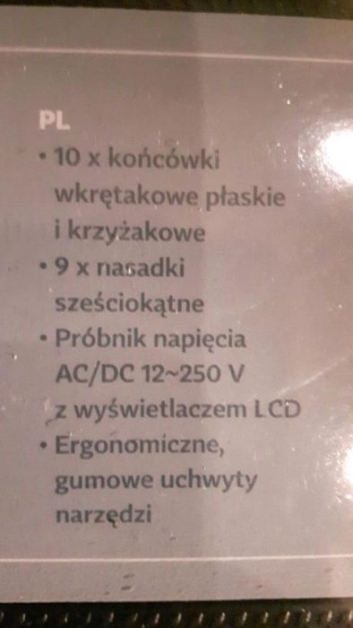 Skrzynka z zawartością