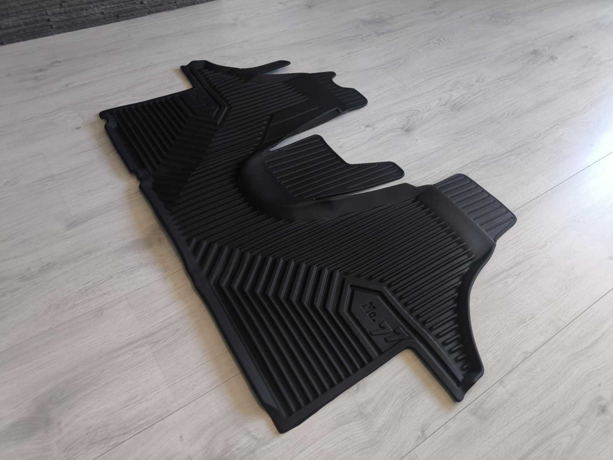 Dywaniki gumowe 3D VW T5 T6 T6.1 Multivan Caravelle Kombi