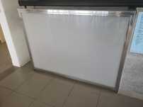 Balcão em inox com acrílicos