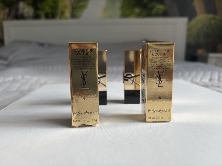 Pomadka balsam Yves Saint Laurent nude beż n5  1.4g