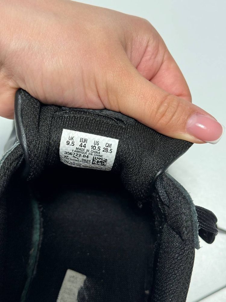 Кросівки PUMA чоловічі чорні 43 - 44розмір