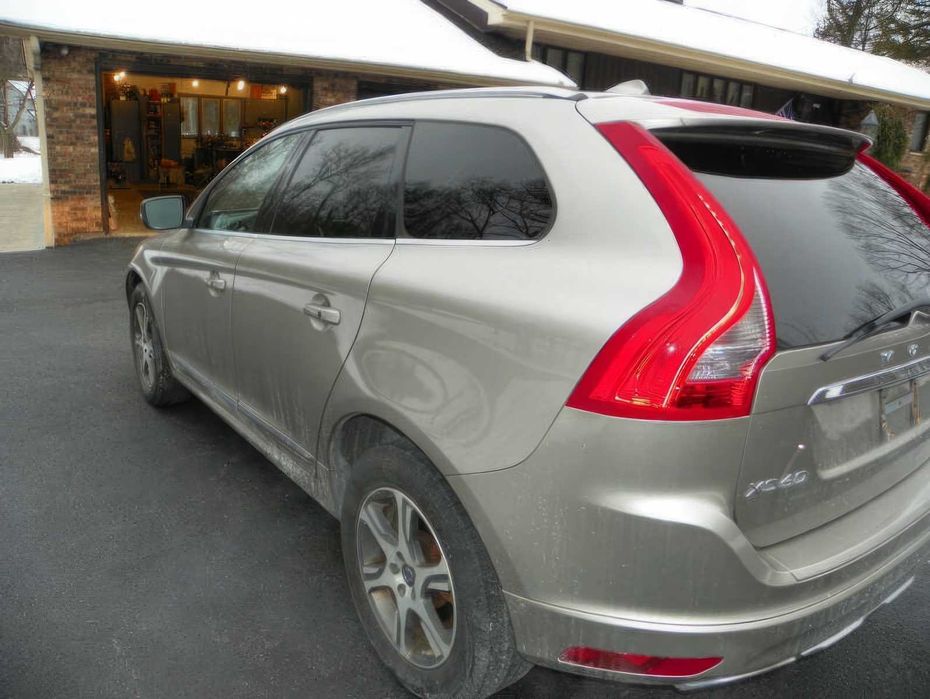 Volvo XC60 T6 Premier Plus      2015