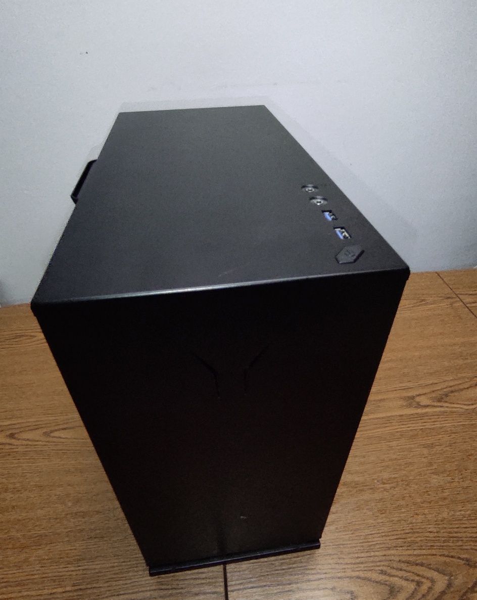 Komputer i5 gtx1060