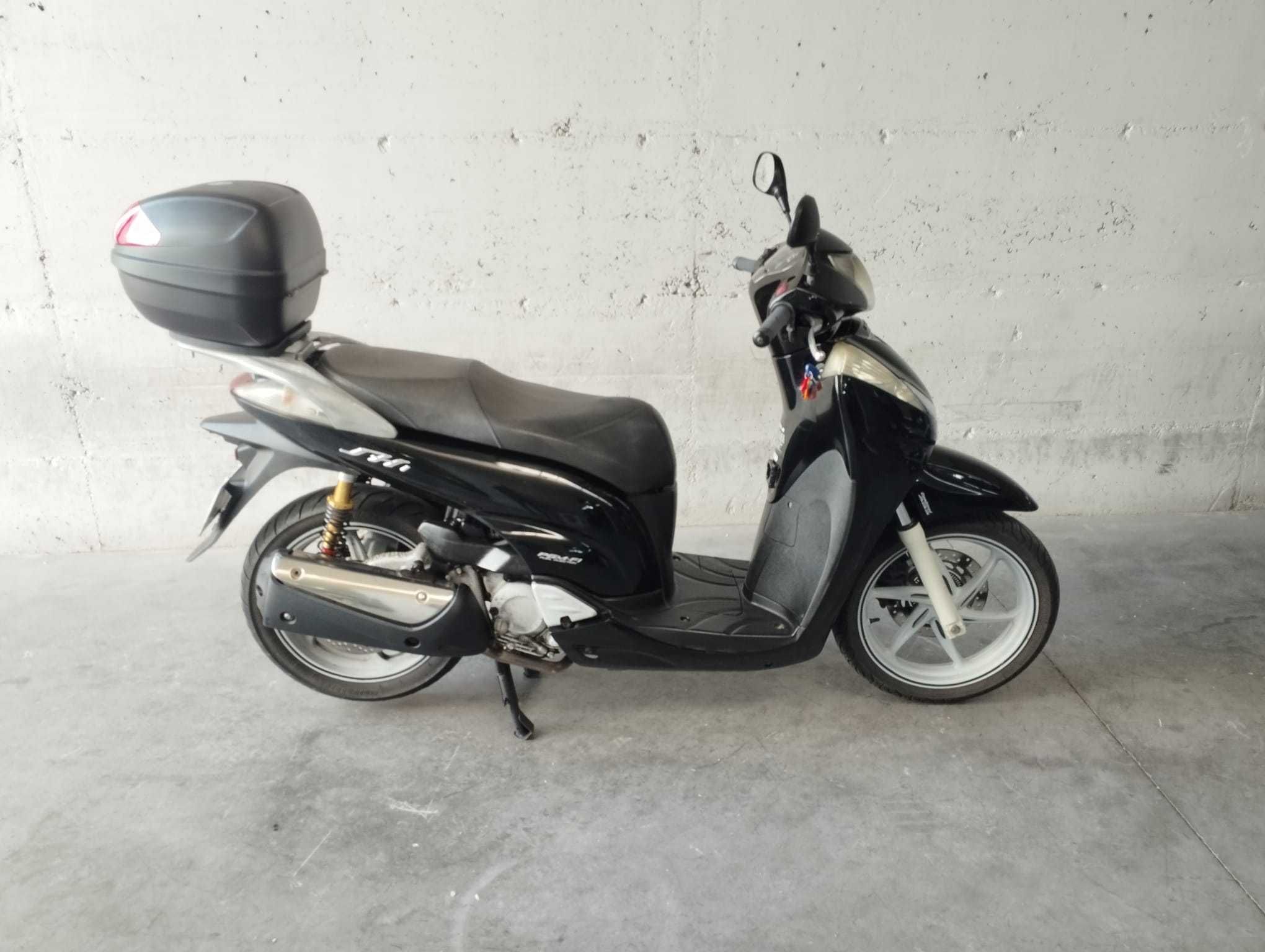 HONDA SH 300 ABS ( CARTA A2 )