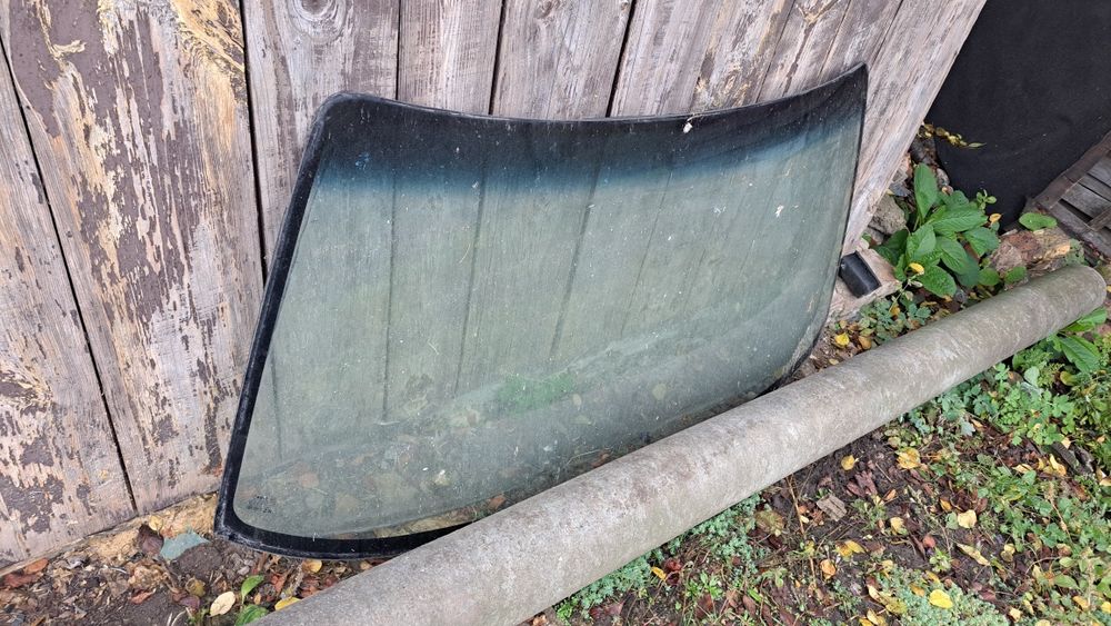 Лобове скло мазда 626 жд mazda gd