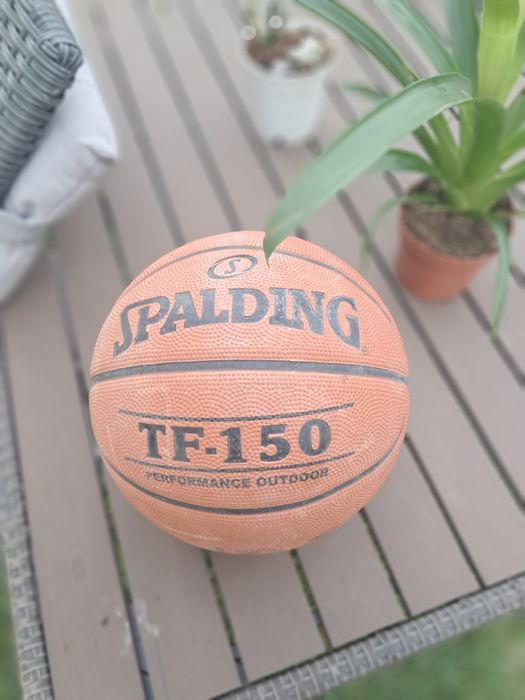 Piłka do koszykówki spalding tf-150