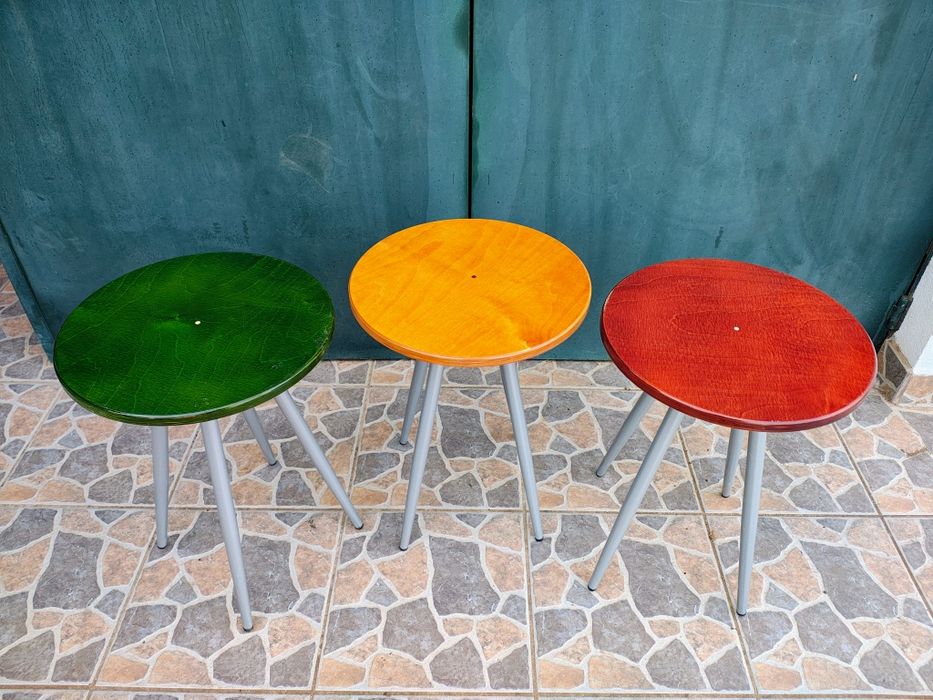 Vendo conjunto de 3 bancos