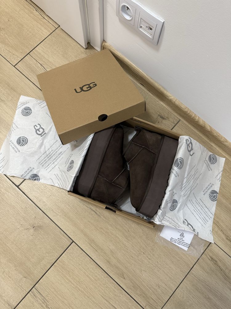UGG Mini Burnt Cedar Chocolate Platform Platforma Śmiegowce