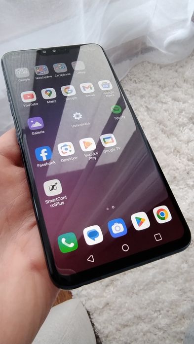 LG thinq v40 audiofilski muzyczny smartfon